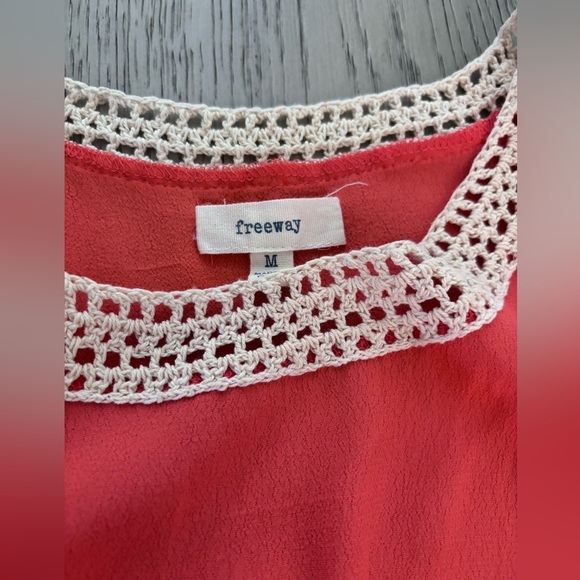 Freeway Coral Lightweight Dress/Coverup With Crochet Detailing - Picture 5 of 13